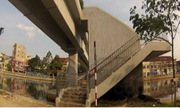Chàng trai đi giày cá sấu nguyên con 'giá chục triệu' gây tranh cãi