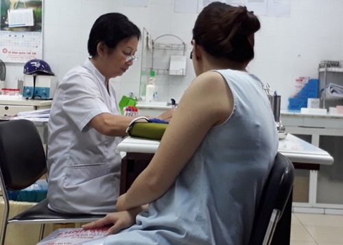 Cha già được đề nghị án treo nhưng các con nhất quyết đòi bỏ tù