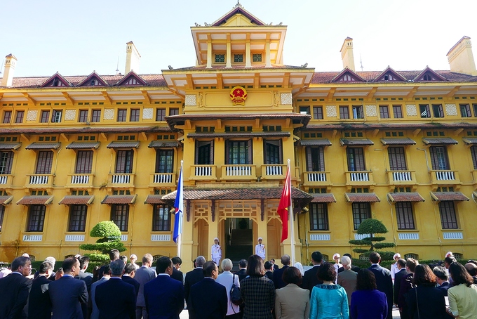 Lễ thượng cờ kỷ niệm 50 năm ASEAN tại Hà Nội