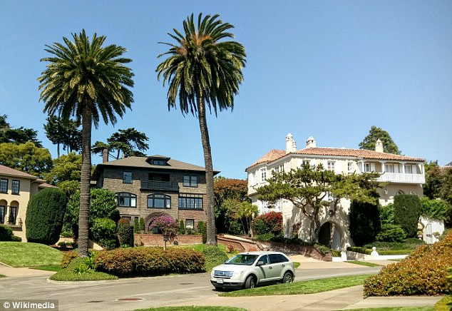 Cặp vợ chồng gốc Á mua đứt con phố ở San Francisco với giá "bèo"