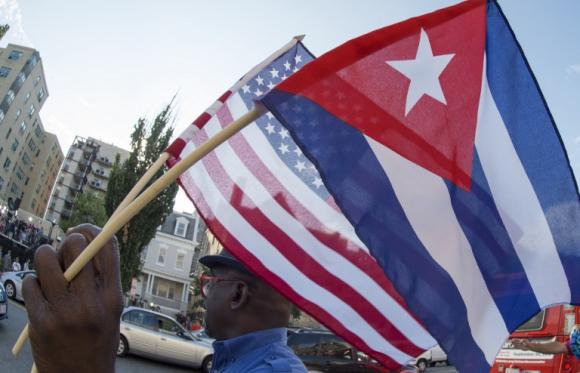 Mỹ trục xuất hai nhà ngoại giao Cuba
