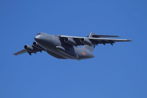 Đối thủ của Il-76 Nga dùng động cơ từ năm 1963