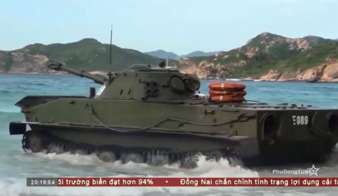 Hải quân Việt Nam diệt gọn khu vực phòng ngự địch