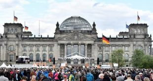 hitler2-1502064522593