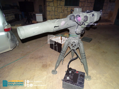 Phiến quân bắt kho tên lửa TOW của 'chiến binh ôn hòa' Phiến quân bắt kho tên lửa TOW của 'chiến binh ôn hòa'