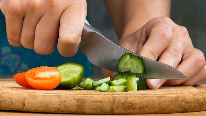Những món đồ không nên ham rẻ ở cửa hàng một giá