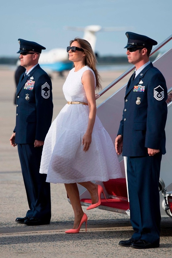Phong cách Melania Trump từ khi là đệ nhất phu nhân Mỹ