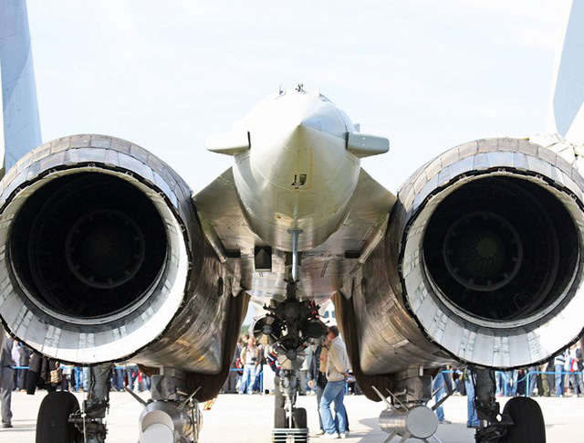 Nga quyết triển khai 'kẻ hủy diệt' Su-35 tại Syria, 'một tên trúng 3 nhạn'