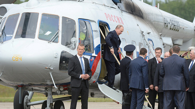 Chuyến bay của Tổng thống Putin bị lộ sạch thông tin