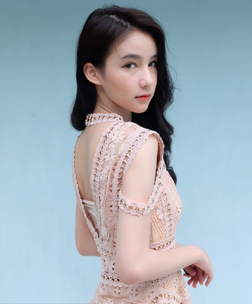 Tân Hoa hậu Chuyển giới Thái được khen xinh như Angelababy