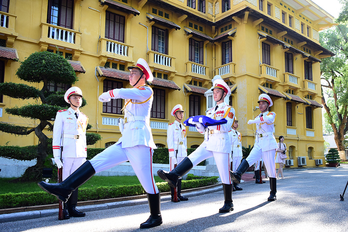 Lễ thượng cờ kỷ niệm 50 năm ASEAN tại Hà Nội