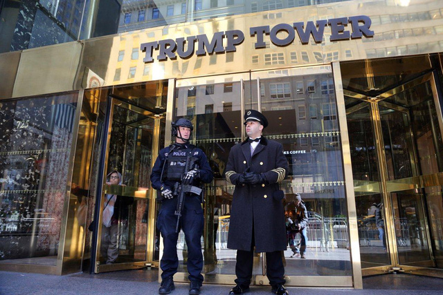 Luật sư của ông Trump nhờ Điện Kremlin giúp đỡ trong giai đoạn bầu cử Mỹ