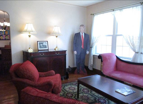 Nhà tổng thống Trump sống hồi nhỏ mở cửa cho khách thuê