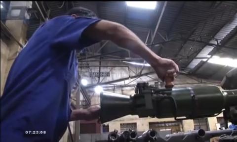 Việt Nam biến bom ngu thành vũ khí thông minh